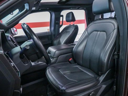 Used 2021 Ford Expedition Max Limited AWD/4WD image 10