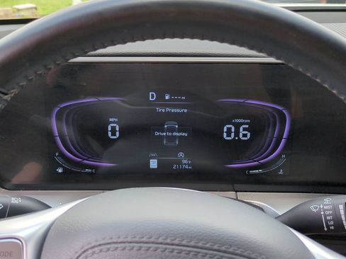 Certified 2025 Kia Telluride S FWD image 28
