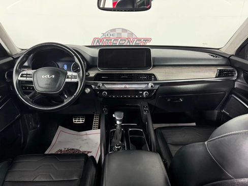 Used 2022 Kia Telluride SX w/ SX Prestige Package AWD/4WD image 11