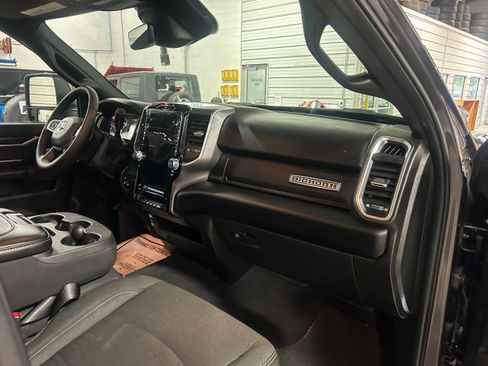 Certified 2026 RAM 2500 Big Horn AWD/4WD image 10