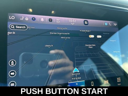 Used 2023 Jeep Wagoneer Series III w/ Preferred Equipment Group image 13