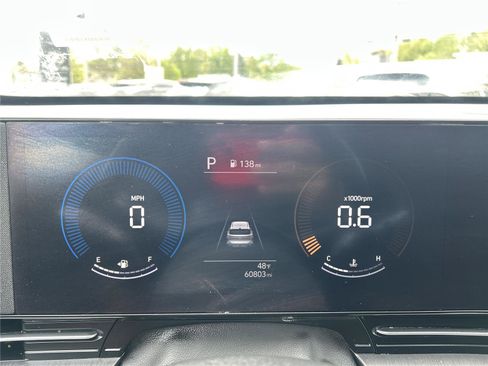 Used 2024 Hyundai Kona SEL AWD/4WD image 15