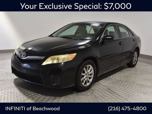 Used 2010 Toyota Camry Hybrid image 1