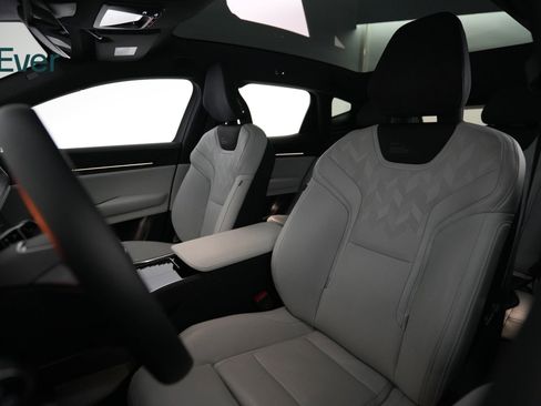 Used 2025 Polestar Polestar 3 image 4