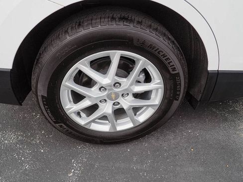 Certified 2024 Chevrolet Equinox LT FWD image 39