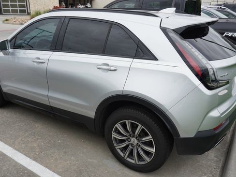 Used 2019 Cadillac XT4 Sport FWD image 4