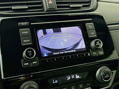 Used 2019 Honda CR-V LX image 18