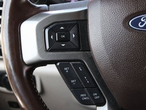 Used 2019 Ford F450 Limited image 28