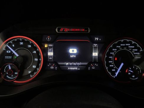 Used 2019 RAM 1500 Rebel AWD/4WD image 24