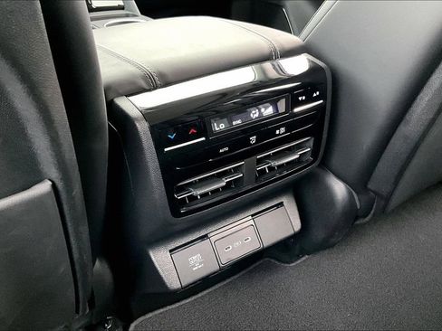 Certified 2026 Acura MDX FWD w/ Technology Package image 30