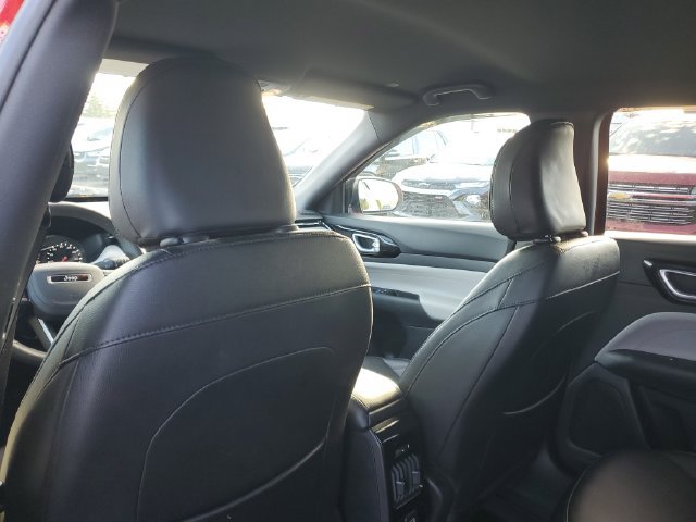 Used 2024 Jeep Compass Limited AWD/4WD image 10
