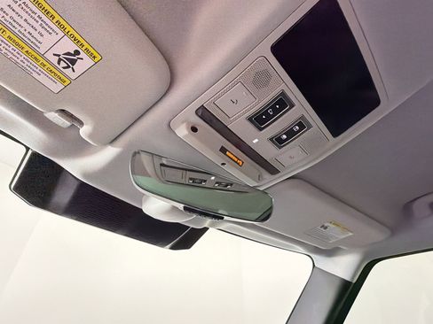 Certified 2025 Land Rover Defender 110 S image 22