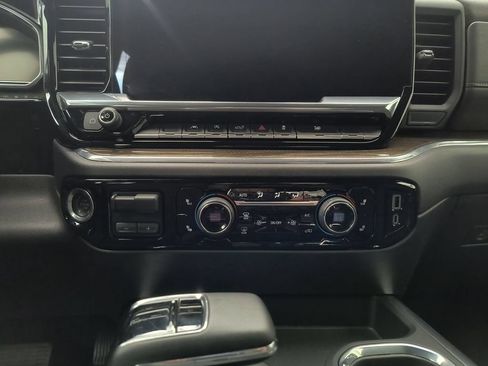 Used 2023 Chevrolet Silverado 1500 RST w/ LPO, Liner Protection Package AWD/4WD image 27