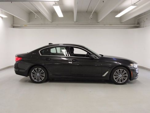 Used 2019 BMW 530e xDrive image 5