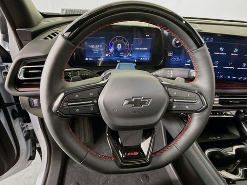 New 2026 Chevrolet Traverse RS image 13