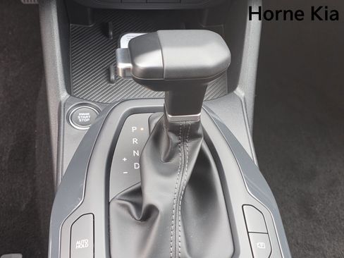 New 2025 Kia K4 GT-Line image 18