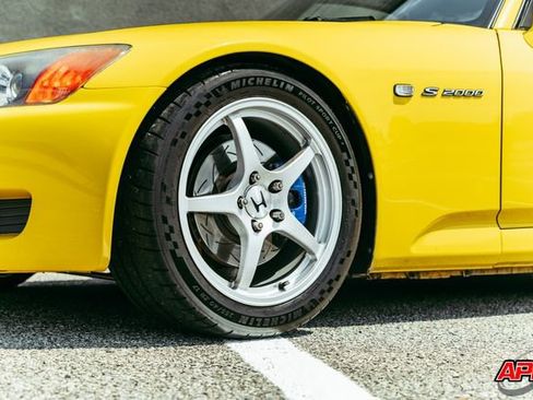 Used 2001 Honda S2000 image 44