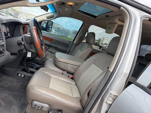 Used 2006 Dodge Ram 3500 Truck SLT AWD/4WD image 16