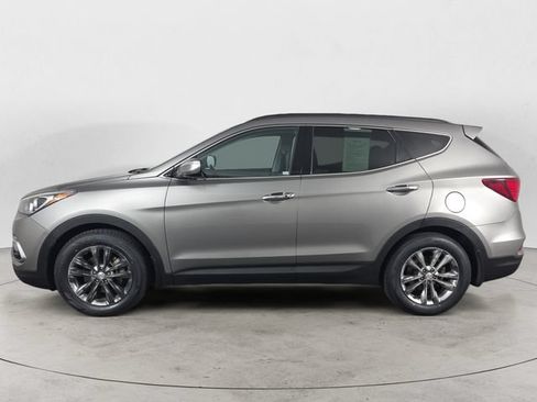 Used 2018 Hyundai Santa Fe Sport 2.0T FWD image 8