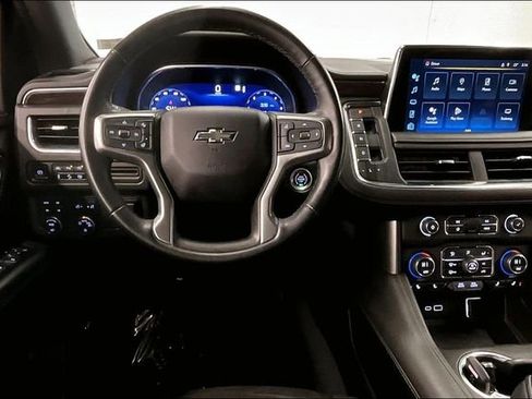 Used 2023 Chevrolet Suburban Z71 w/ Z71 Off-Road Package image 6