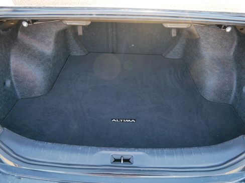 Used 2024 Nissan Altima 2.5 SV image 23