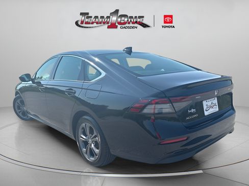 Used 2023 Honda Accord EX image 5