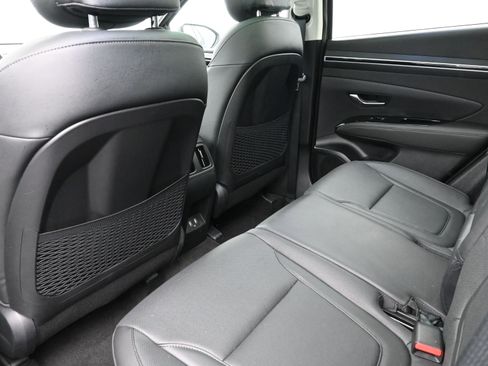 Certified 2022 Hyundai Tucson Limited image 21