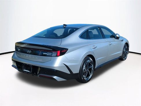 New 2026 Hyundai Sonata SEL image 5