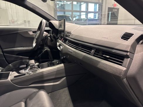 Used 2024 Audi A4 2.0T Premium Plus image 43