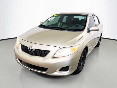 Used 2010 Toyota Corolla LE FWD image 10