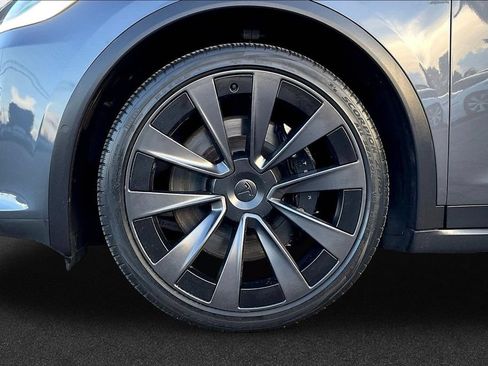 Used 2022 Tesla Model X AWD/4WD image 31