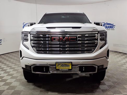 Used 2022 GMC Sierra 1500 Denali image 3