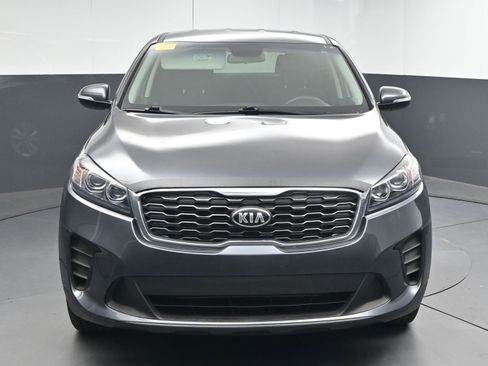 Used 2020 Kia Sorento LX image 2