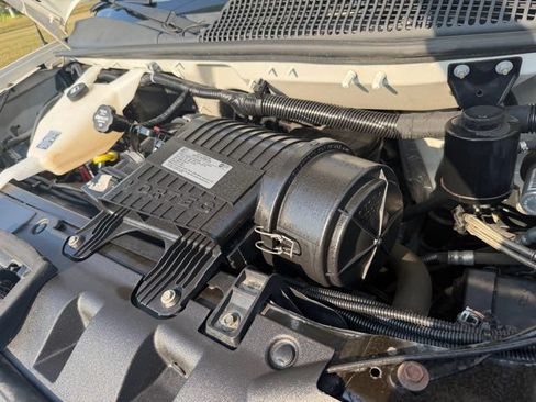 Used 2019 GMC Savana 3500 w/ Power Convenience Package RWD image 29