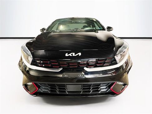 Used 2023 Kia Forte GT-Line w/ GT-Line Premium Package image 2