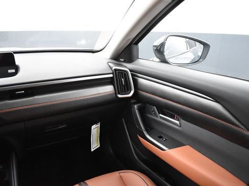 New 2025 MAZDA CX-50 AWD 2.5 Turbo w/ Premium Pkg image 15