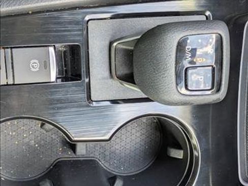 Used 2024 Nissan Rogue SL w/ SL Premium Package FWD image 13