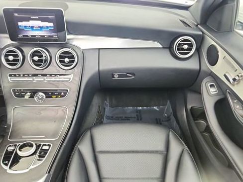 Used 2018 Mercedes-Benz C 300 Sedan image 37