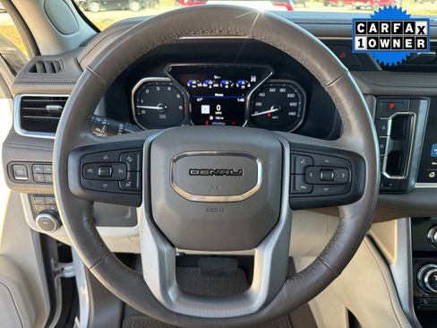 Used 2021 GMC Yukon XL Denali image 34