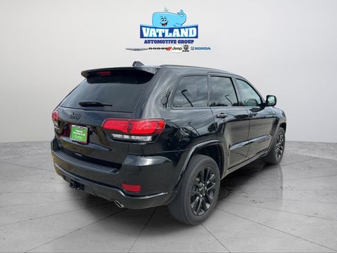 Certified 2020 Jeep Grand Cherokee Altitude image 5