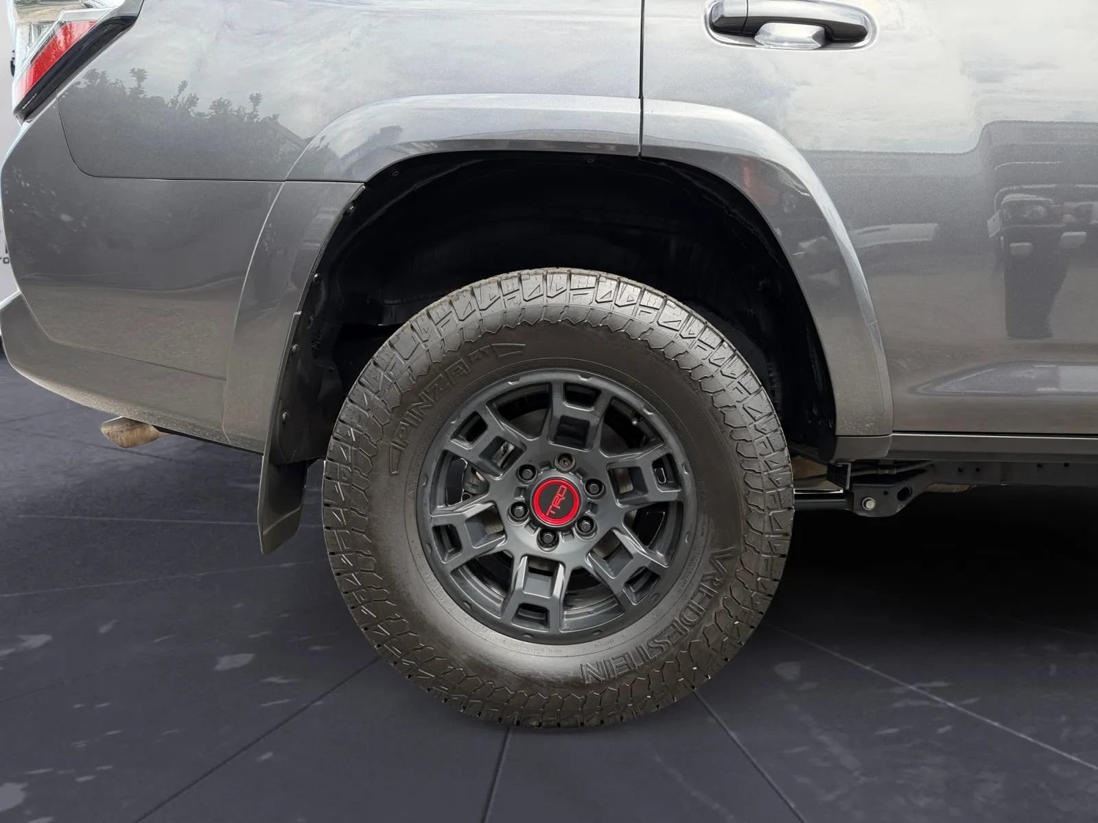 Used 2022 Toyota 4Runner SR5 w/ 4Runner Black Package (TMS) AWD/4WD image 29