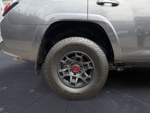 Used 2022 Toyota 4Runner SR5 w/ 4Runner Black Package (TMS) AWD/4WD image 29