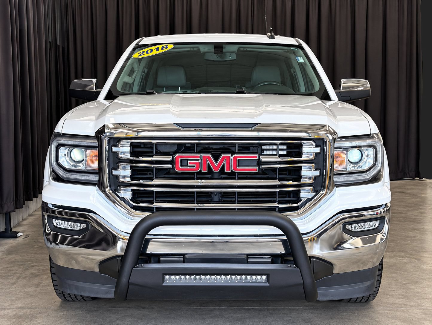 Used 2018 GMC Sierra 1500 SLT w/ Texas SLT Premium Package AWD/4WD image 5