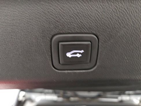 Certified 2023 Chevrolet Tahoe LT w/ Luxury Package image 16