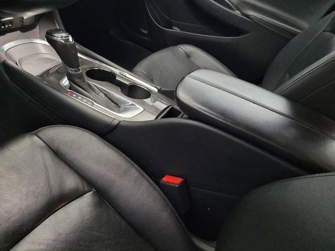 Used 2016 Chevrolet Malibu LT w/ Leather Package FWD image 26