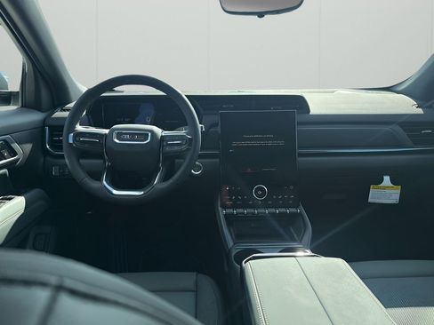 New 2026 GMC Terrain AT4 w/ Convenience Package III image 45