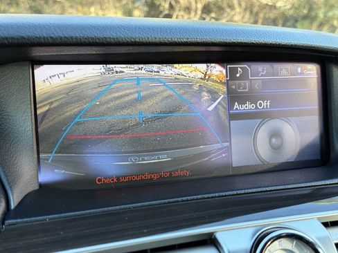 Used 2014 Lexus LS 460 image 29