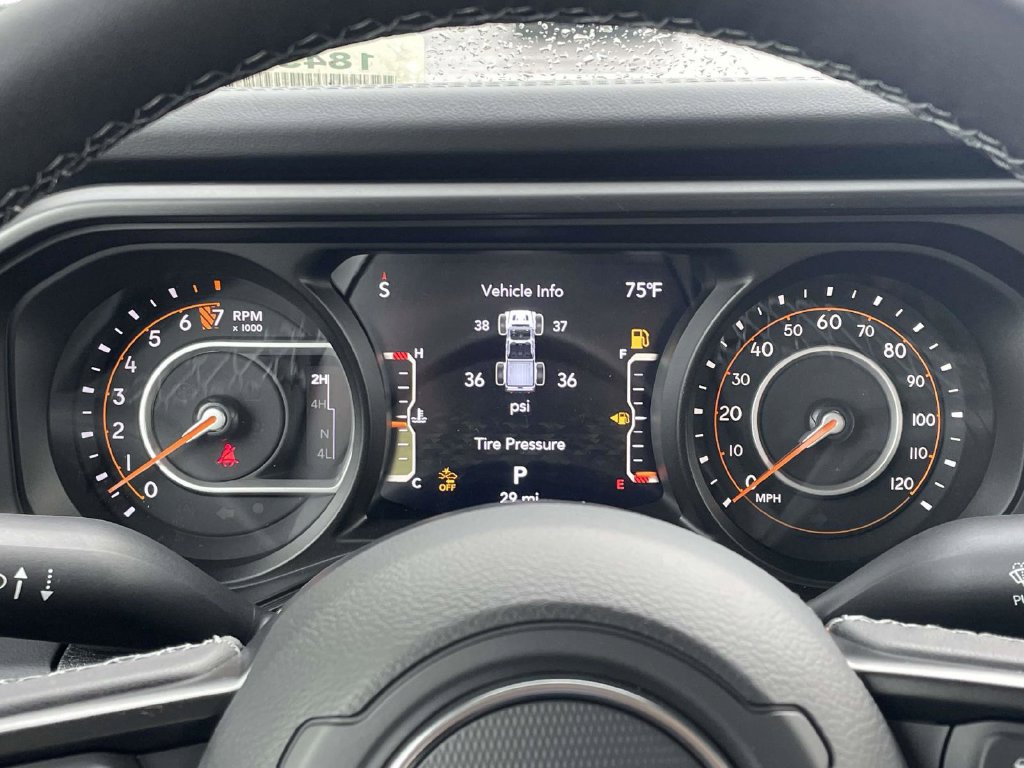 New 2026 Jeep Gladiator Sport AWD/4WD image 30