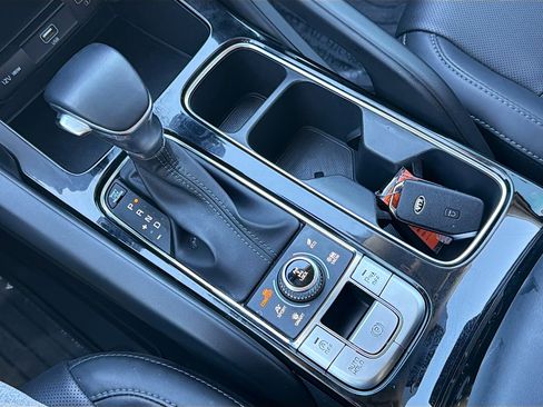 Used 2021 Kia Telluride S image 28