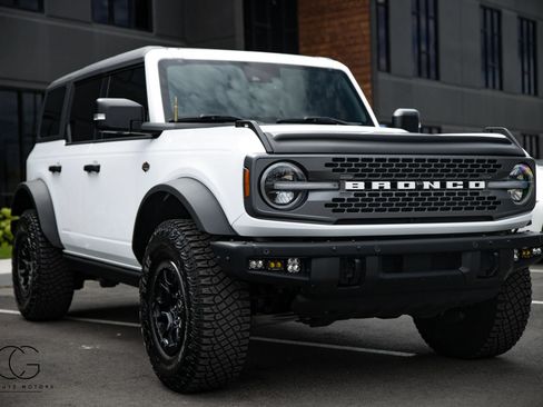 Used 2024 Ford Bronco Wildtrak AWD/4WD image 22